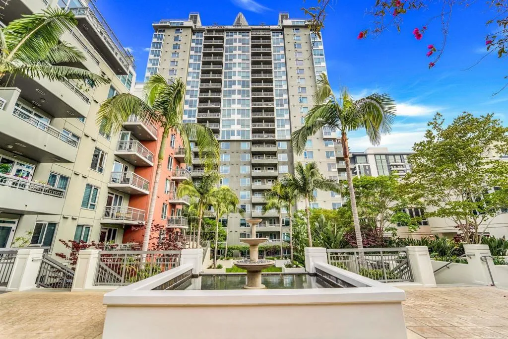 Additional image 91 of 300 W Beech Street Unit 1706, San Diego, CA 92101