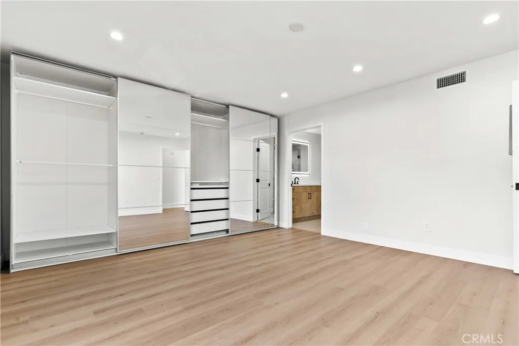 Additional image 110 of 552 Hahn Ave, Glendale, CA 91203