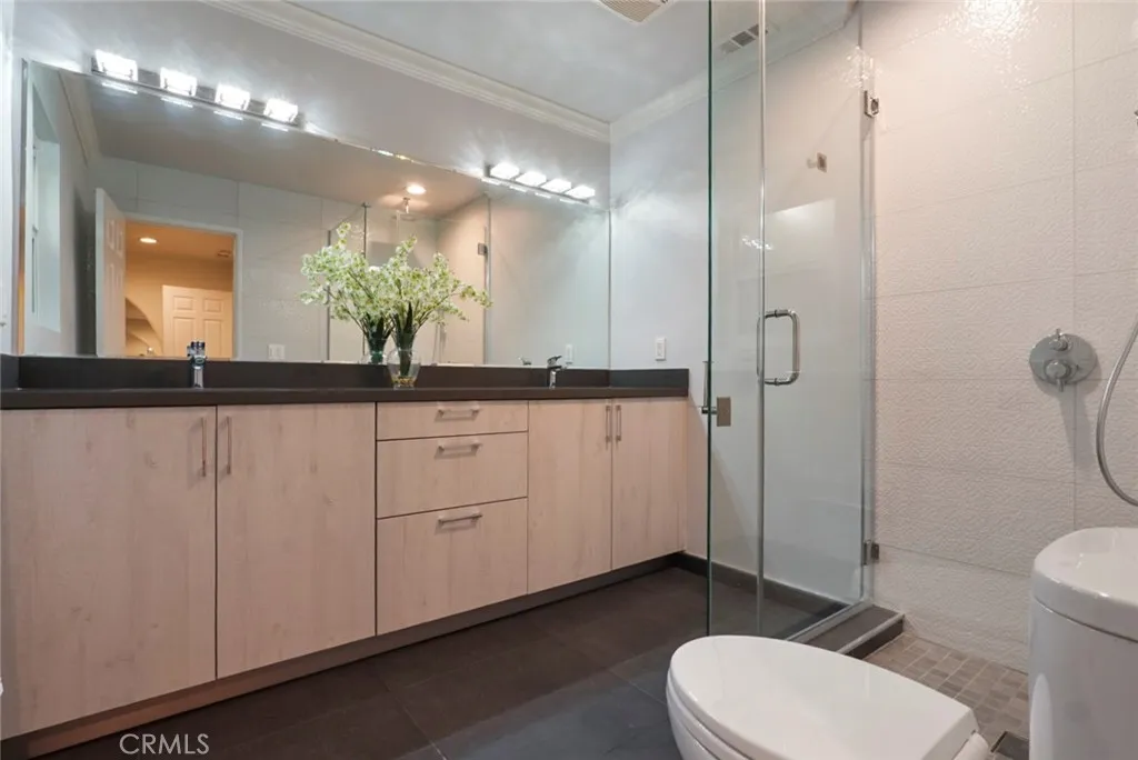 Additional image 84 of 3381 Oakmont View Dr, Glendale, CA 91208