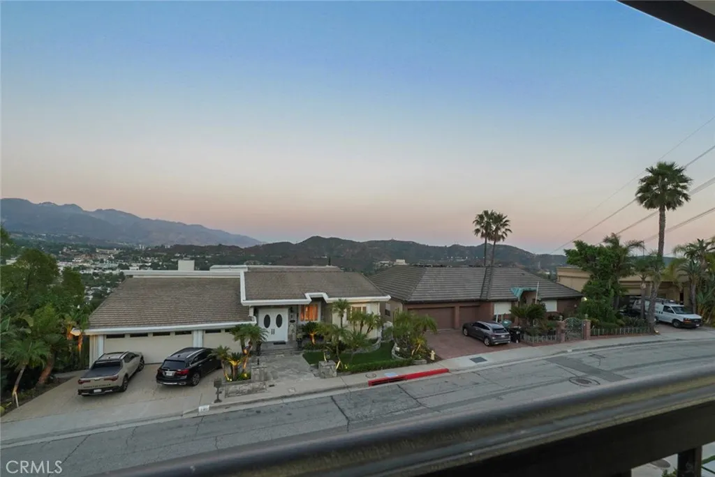 Additional image 21 of 3381 Oakmont View Dr, Glendale, CA 91208