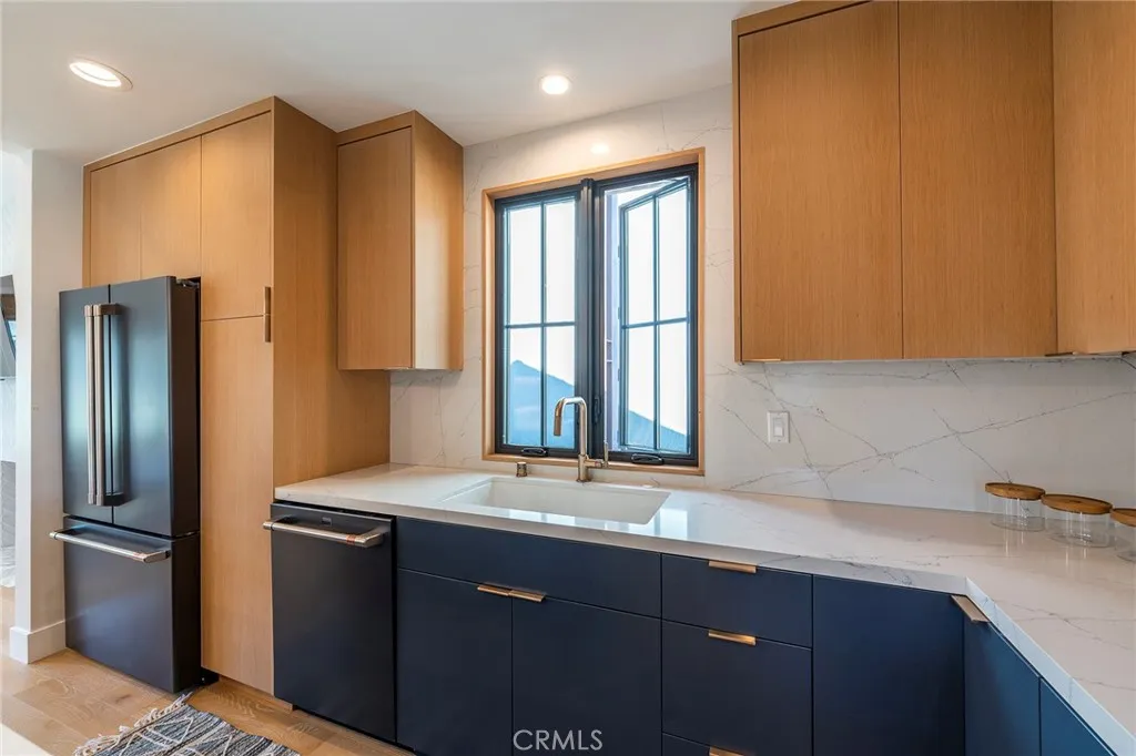 Additional image 39 of 1204 Pecan Ave, Huntington Beach, CA 92648