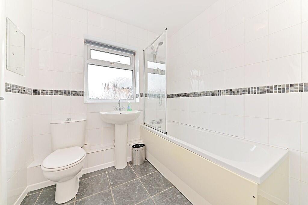 Additional image 4 of Maple Court, 105 Wentworth Road