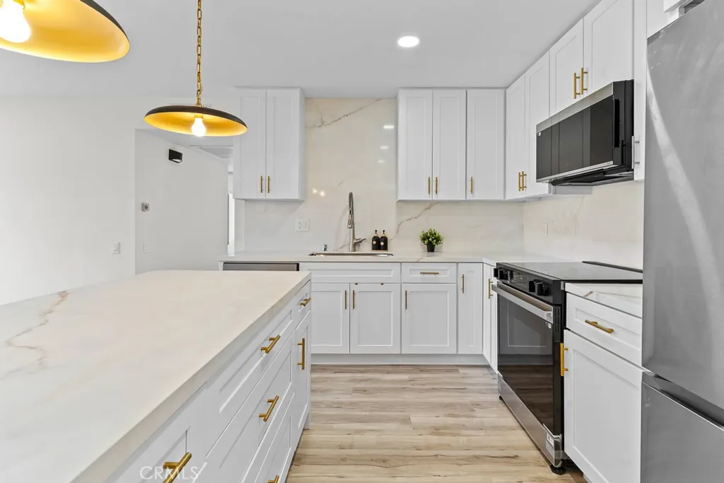 Additional image 6 of 21921 Rimhurst Dr Unit 128, Lake Forest, CA 92630