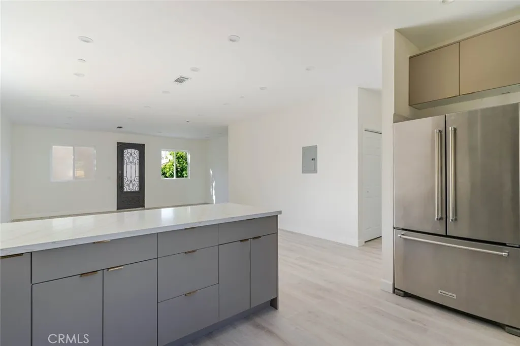 Additional image 14 of 17426 Roscoe Boulevard, Northridge, CA 91325