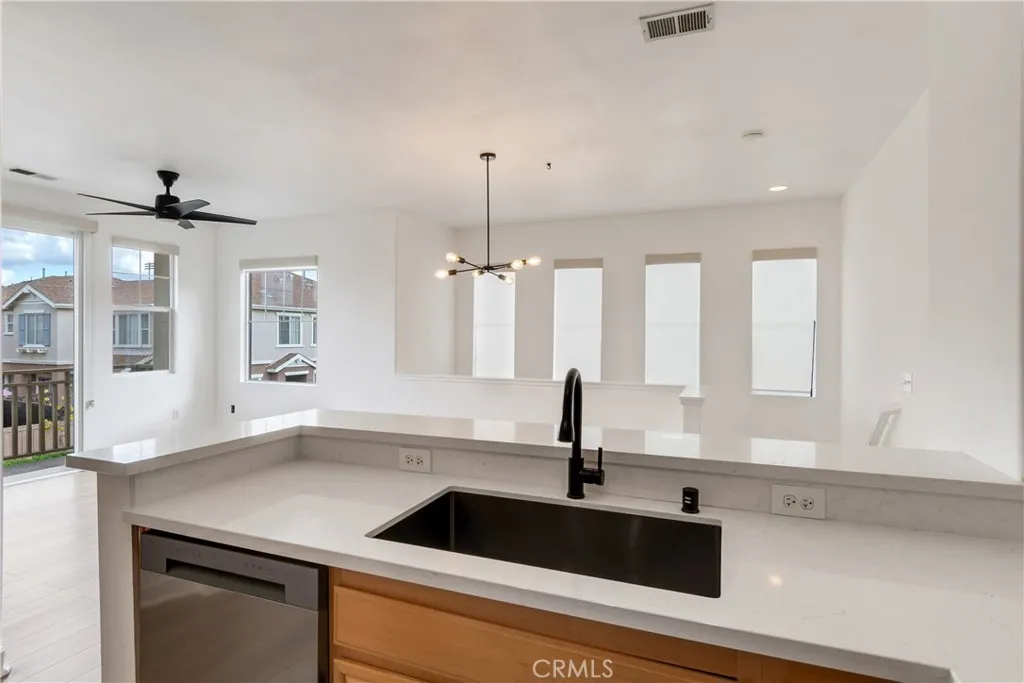 Additional image 12 of 5455 Mandarin Cove, San Diego, CA 92115