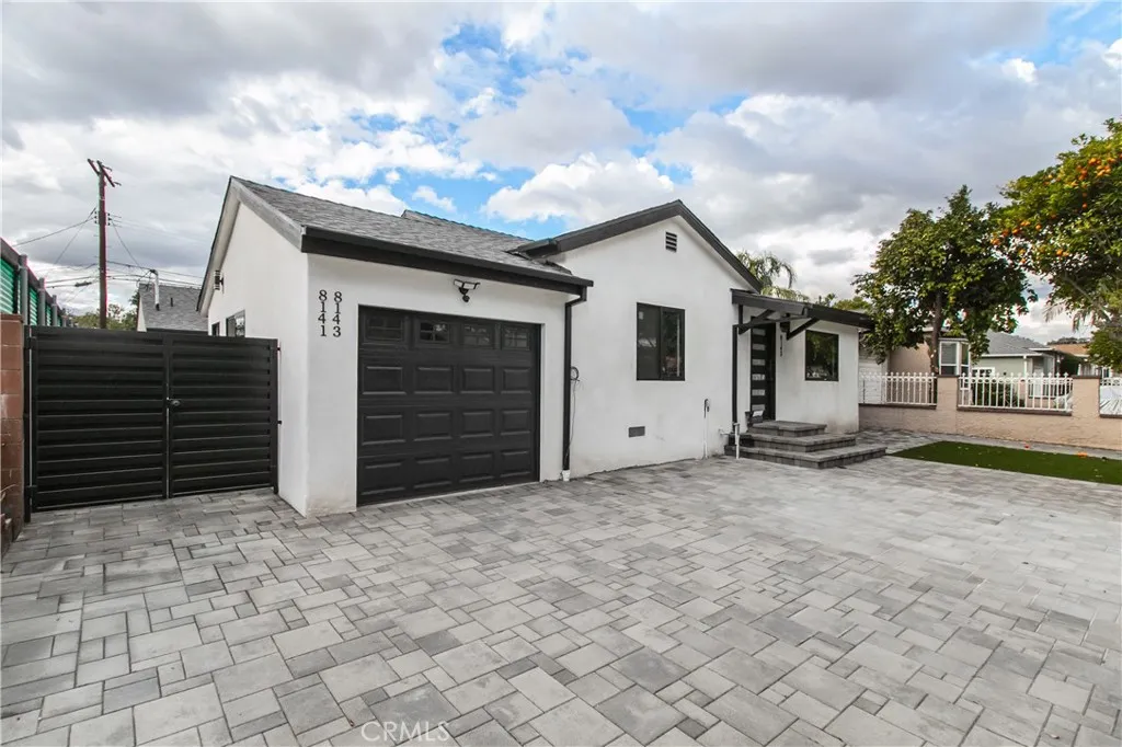 Additional image 15 of 8143 Hazeltine, Panorama City, CA 91402