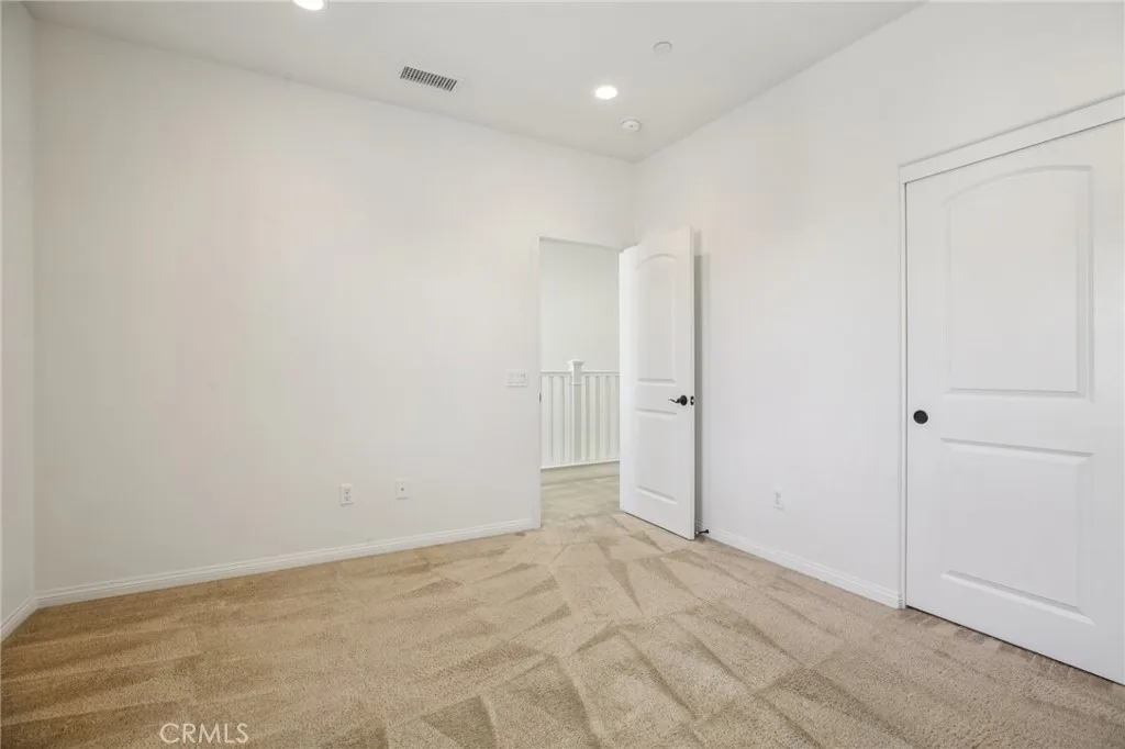 Additional image 23 of 122 Barnes Rd, Tustin, CA 92782