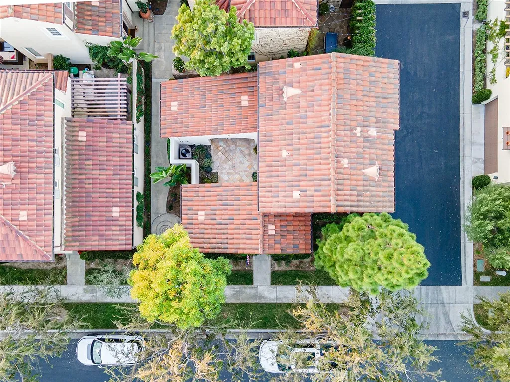 Additional image 47 of 65 Greenhouse, Irvine, CA 92603