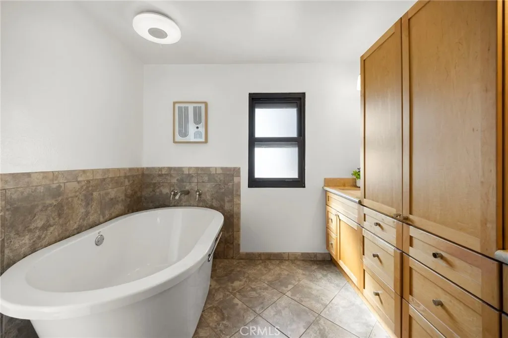 Additional image 42 of 8180 Manitoba, Playa Del Rey, CA 90293