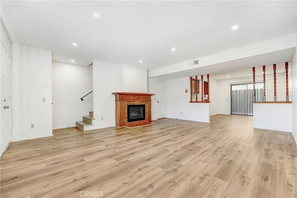 Additional image 33 of 437 Ivy Street Unit 4, Glendale, CA 91204