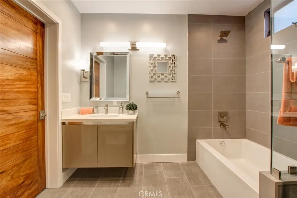 Additional image 42 of 330 Salem St Unit 201, Glendale, CA 91203