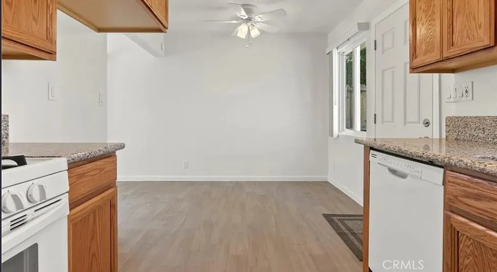 Additional image 16 of 45122 Date Ave, Lancaster, CA 93534