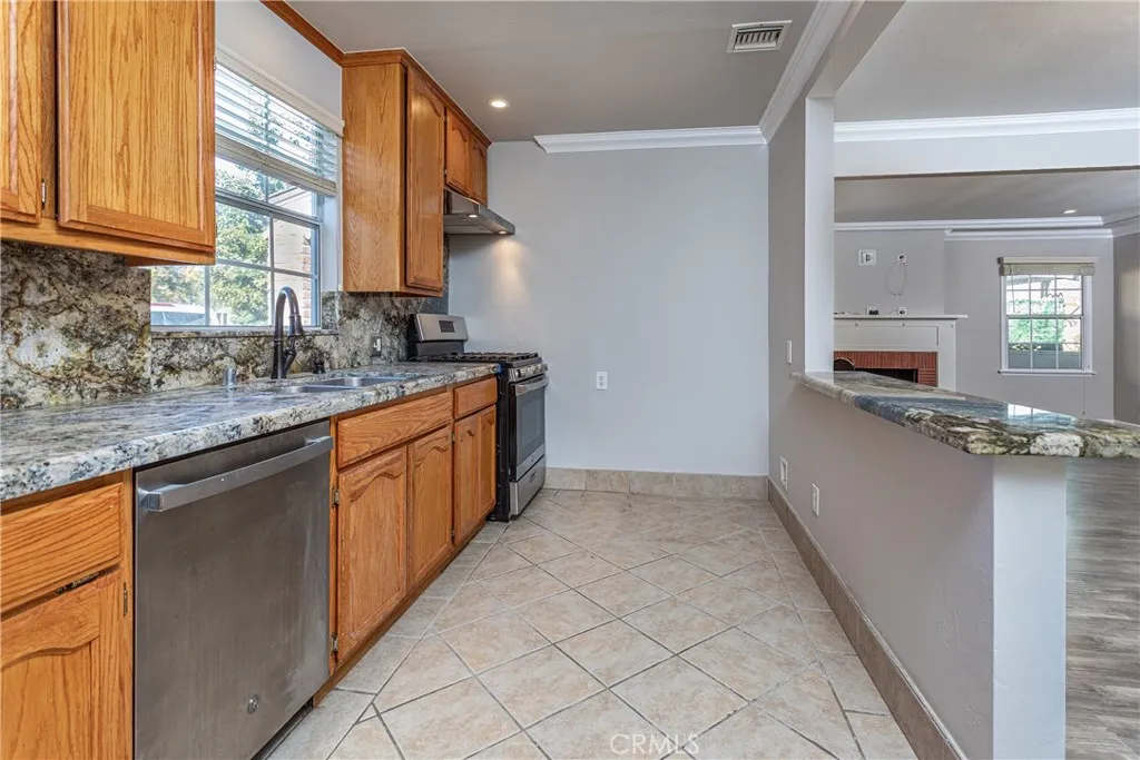 Additional image 11 of 1112 N Myers St, Burbank, CA 91506