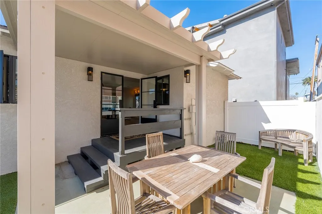 Additional image 52 of 1204 Pecan Ave, Huntington Beach, CA 92648