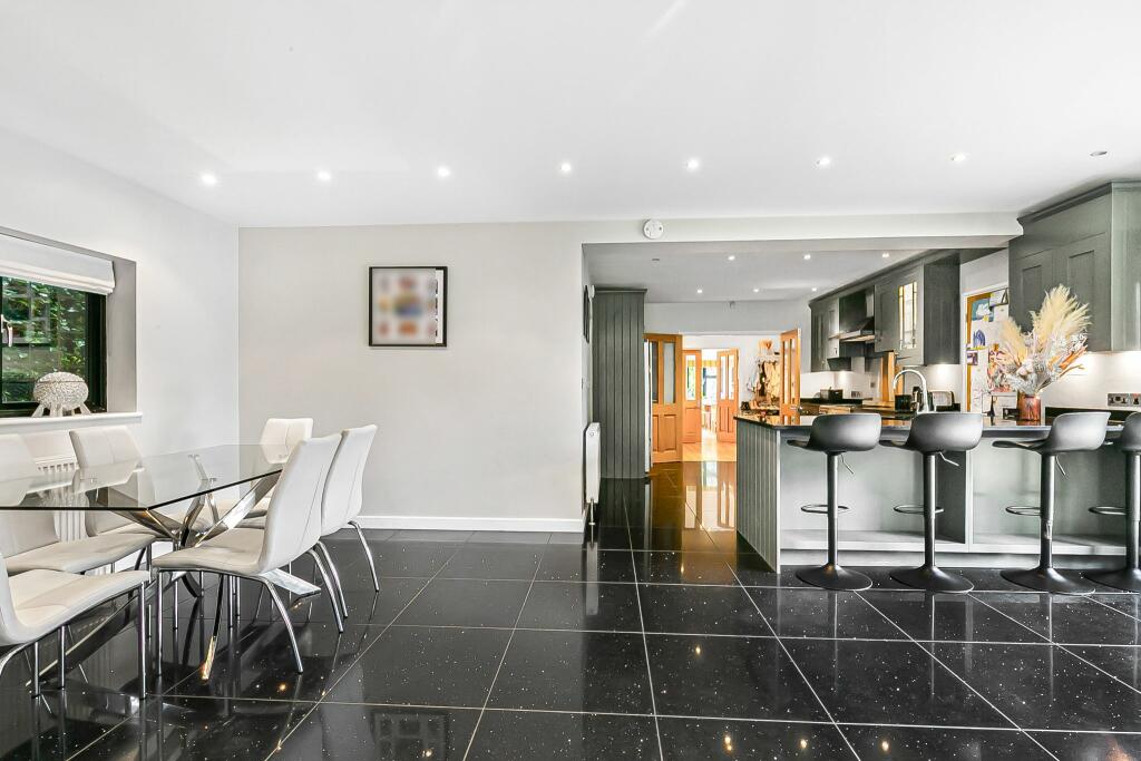 Additional image 8 of Kentish Lane, Brookmans Park, AL9