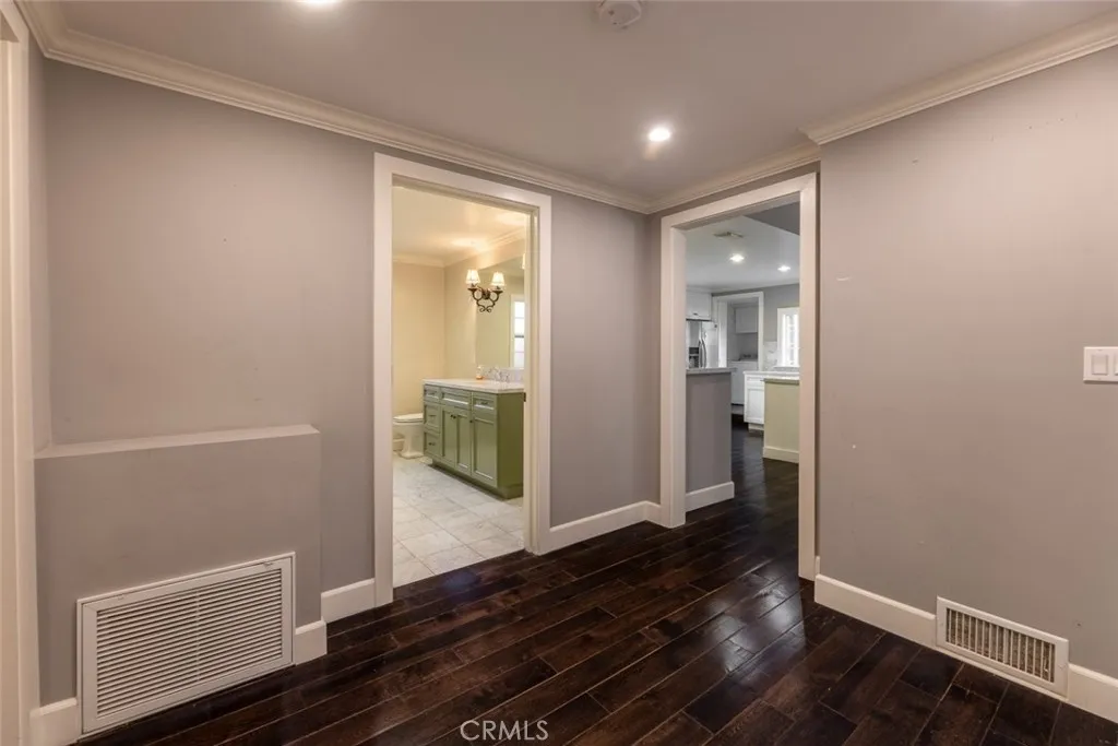 Additional image 22 of 2021 Orchard Lane Unit A, La Canada Flintridge, CA 91011