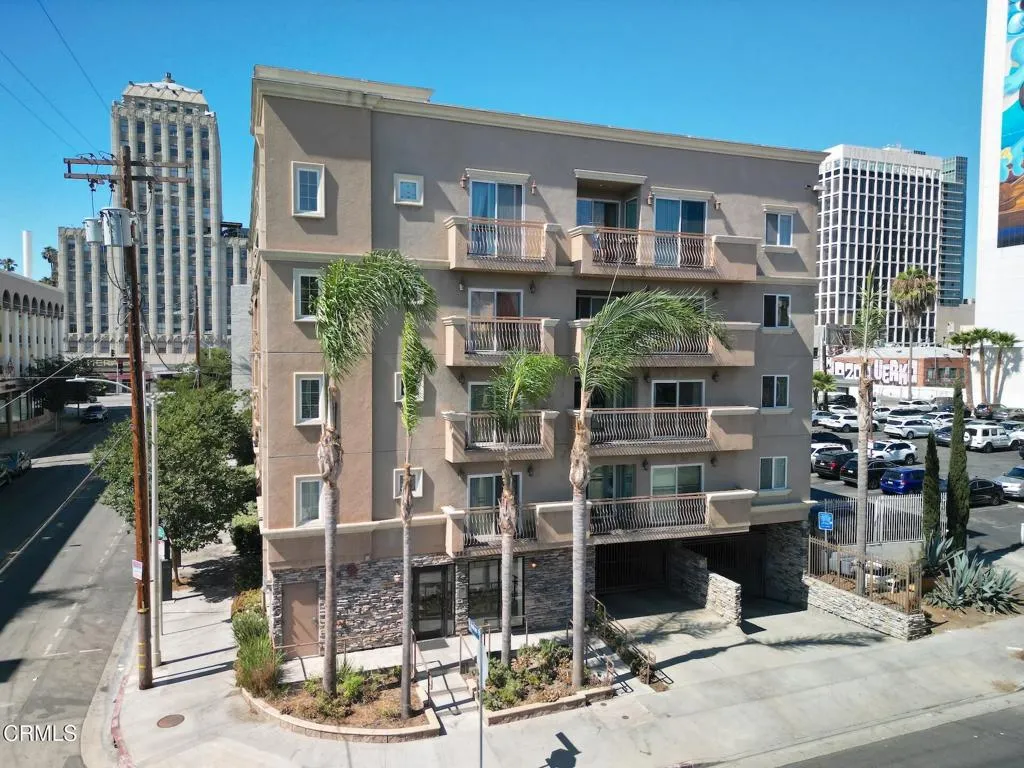 Additional image 34 of 3855 Ingraham Street Unit 204, Los Angeles, CA 90005