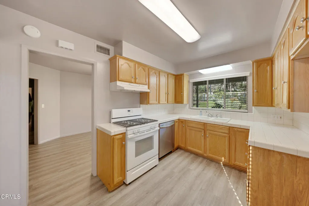 Additional image 58 of 631 Deodara Drive, Altadena, CA 91001