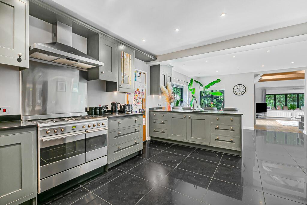 Additional image 6 of Kentish Lane, Brookmans Park, AL9