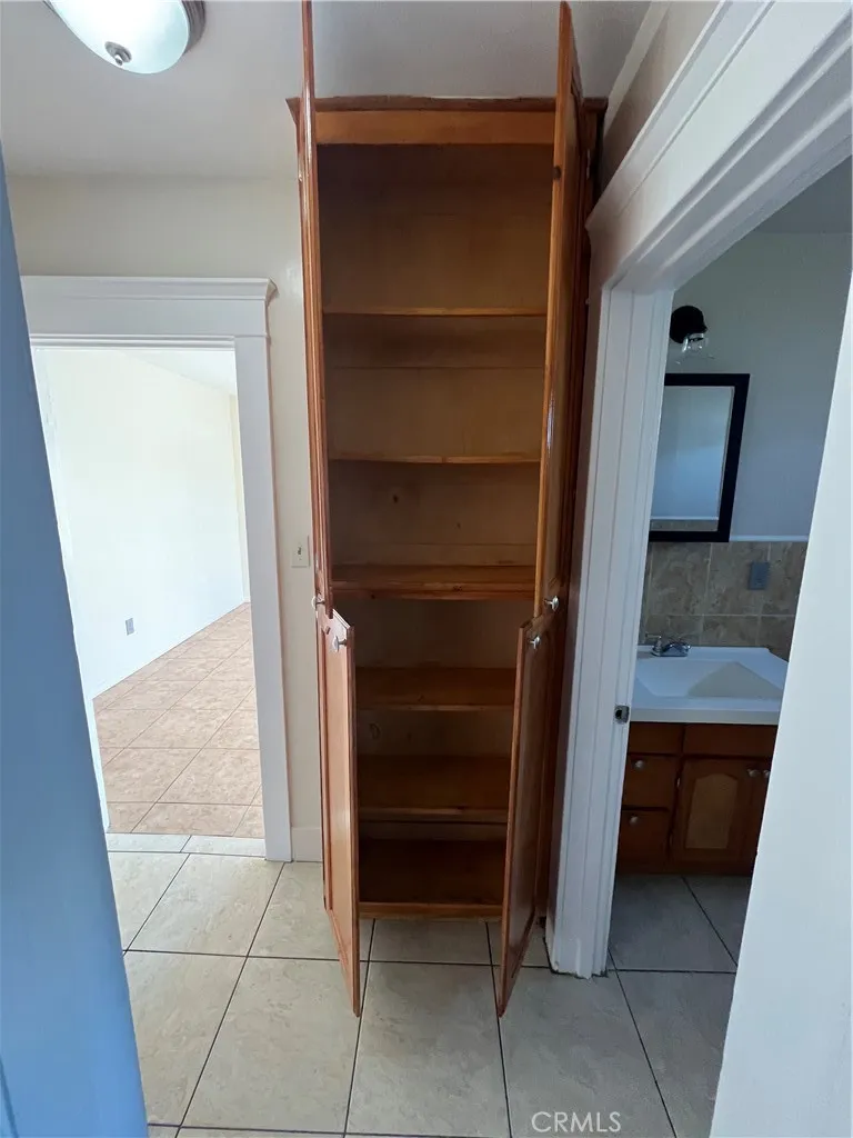 Additional image 64 of 1355 W 49th St, Los Angeles, CA 90037