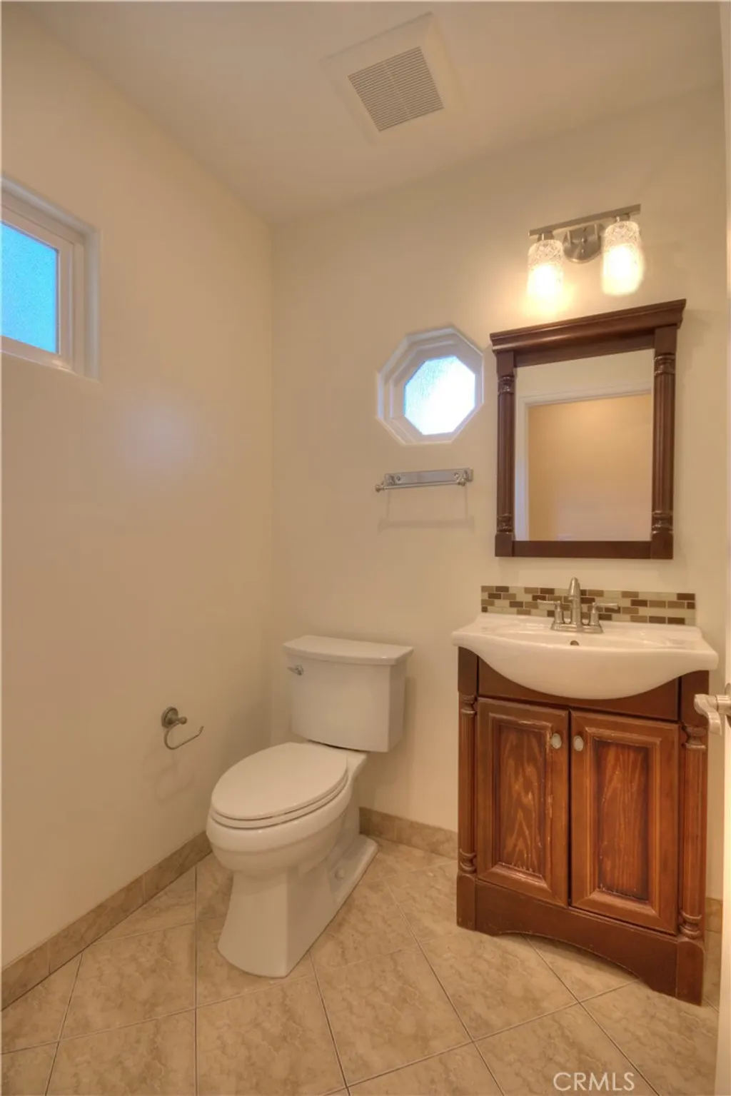 Additional image 18 of 1367 E Windsor Rd, Glendale, CA 91205