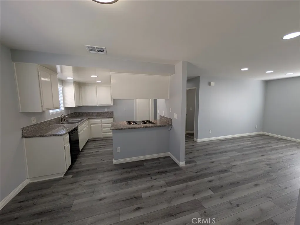 Additional image 78 of 527 E Colorado Boulevard Unit B, Monrovia, CA 91016