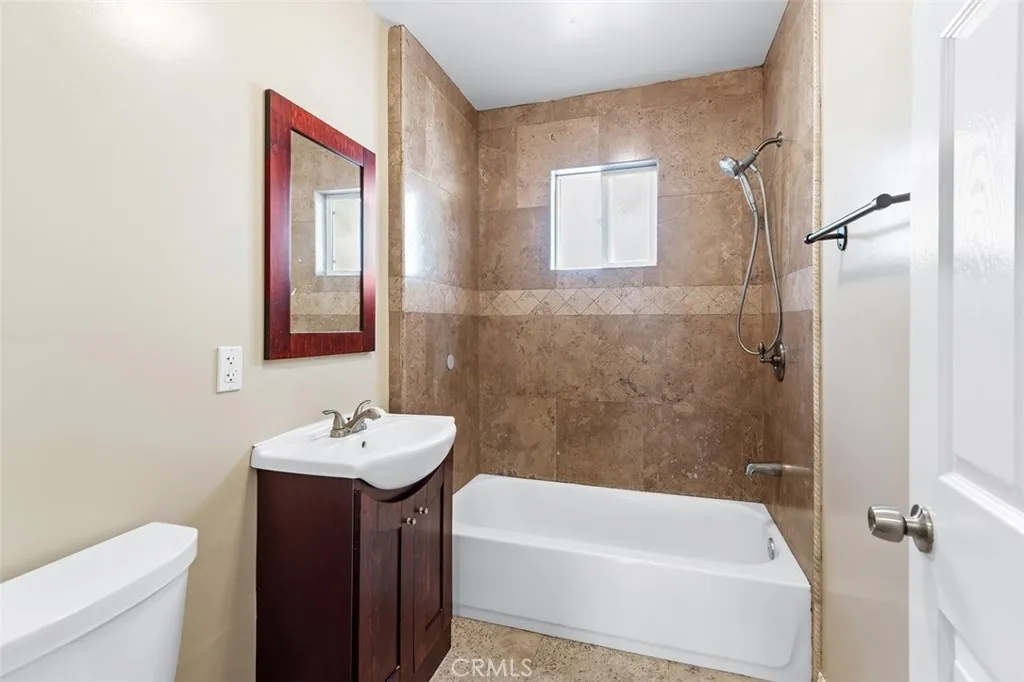 Additional image 48 of 18005 Bullock, Encino, CA 91316