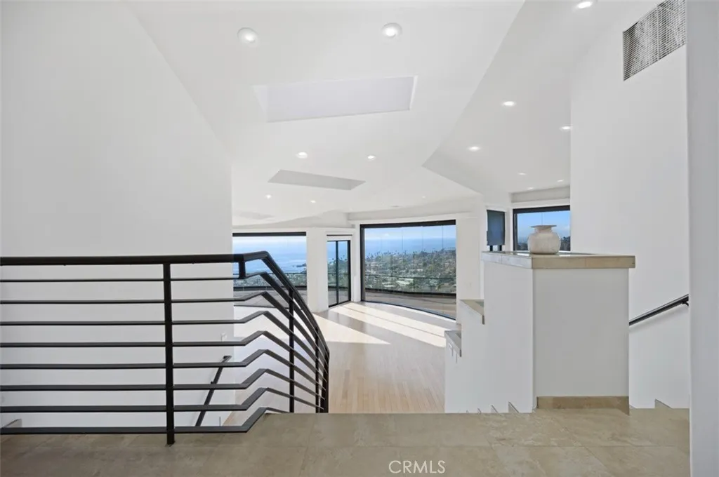 Additional image 5 of 648 Mystic Vw, Laguna Beach, CA 92651