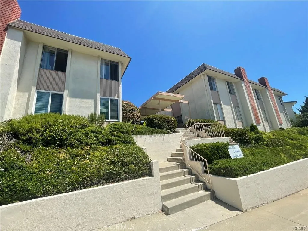 Additional image 2 of 730 Amigos Way Unit 1, Newport Beach, CA 92660