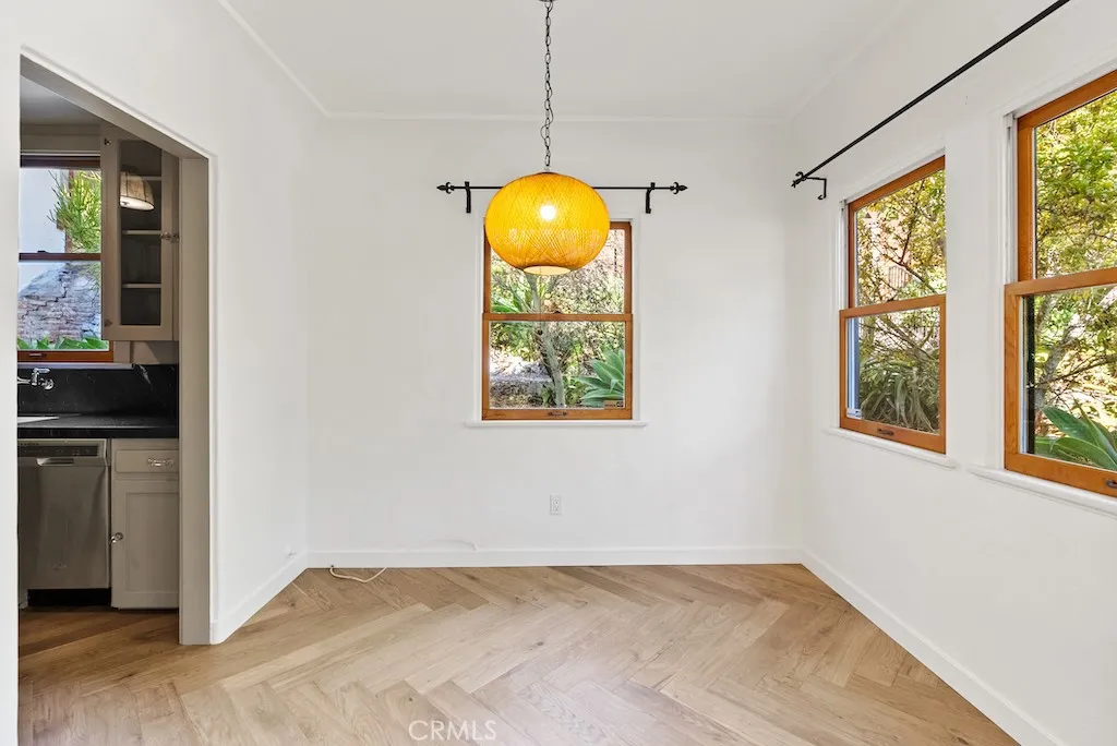 Additional image 48 of 2130 Apex, Los Angeles, CA 90039