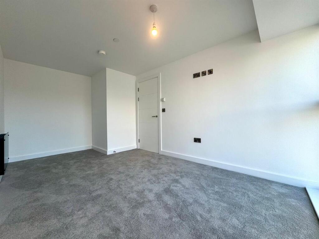 Additional image 8 of Upper Gough Street, Birmingham