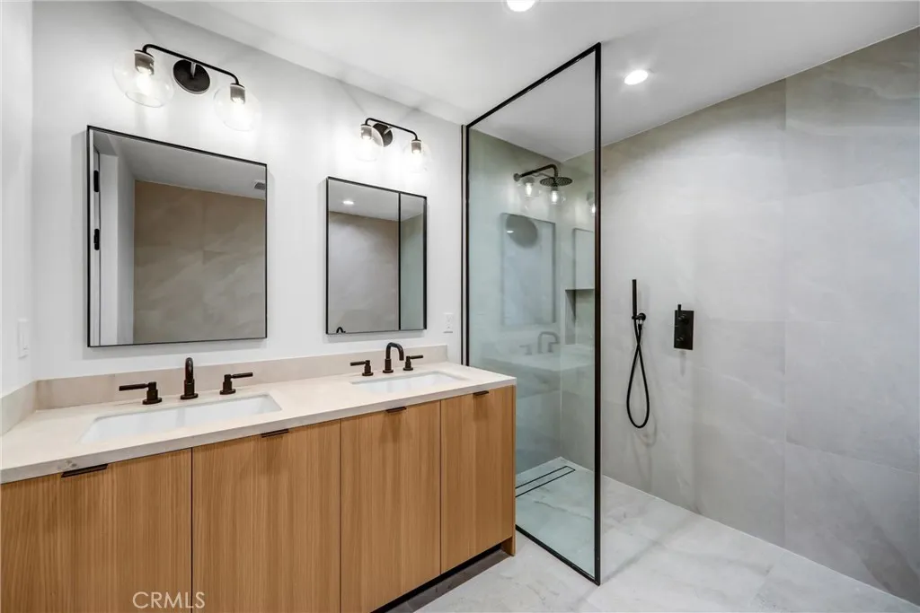 Additional image 24 of 10352 Riverside Drive Unit 102A, Toluca Lake, CA 91602