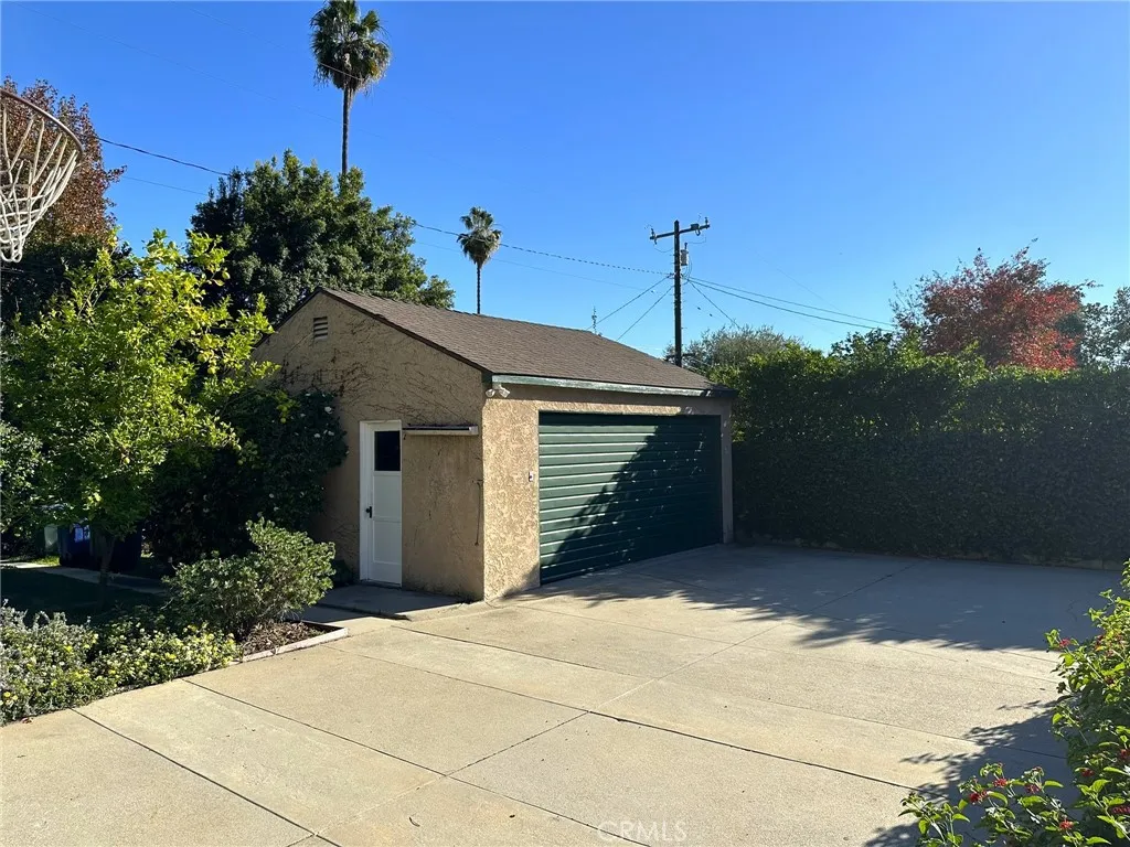 Additional image 22 of 2026 Pepper Dr, Altadena, CA 91001
