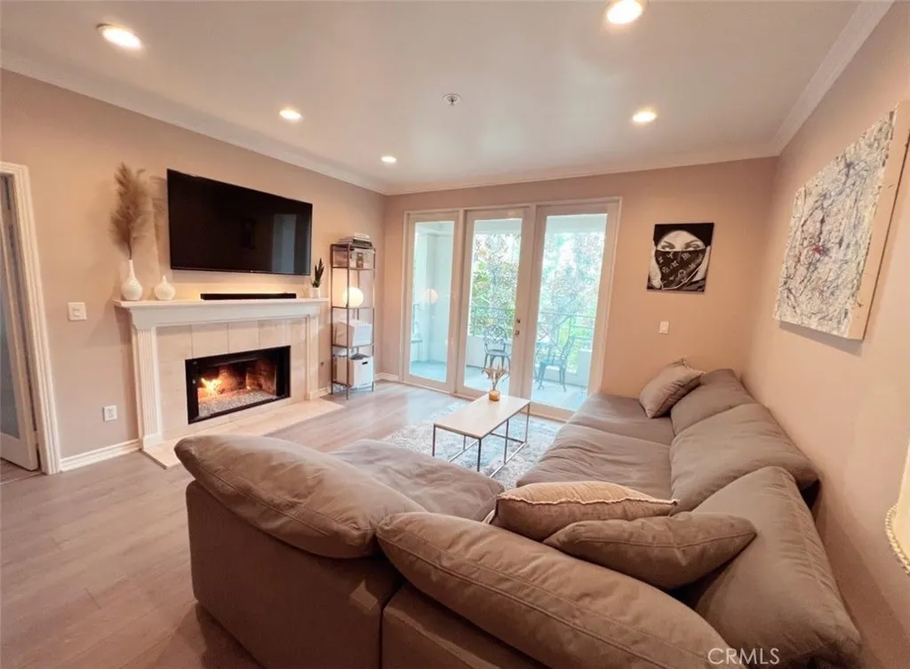 Additional image 2 of 2233 Martin Unit 207, Irvine, CA 92612