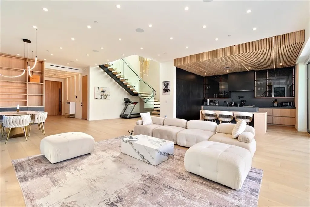 Additional image 47 of 5347 Natick Avenue, Sherman Oaks, CA 91411