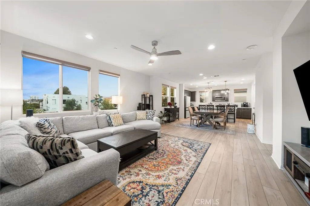 Additional image 9 of 329 N Standard Ave, Santa Ana, CA 92701