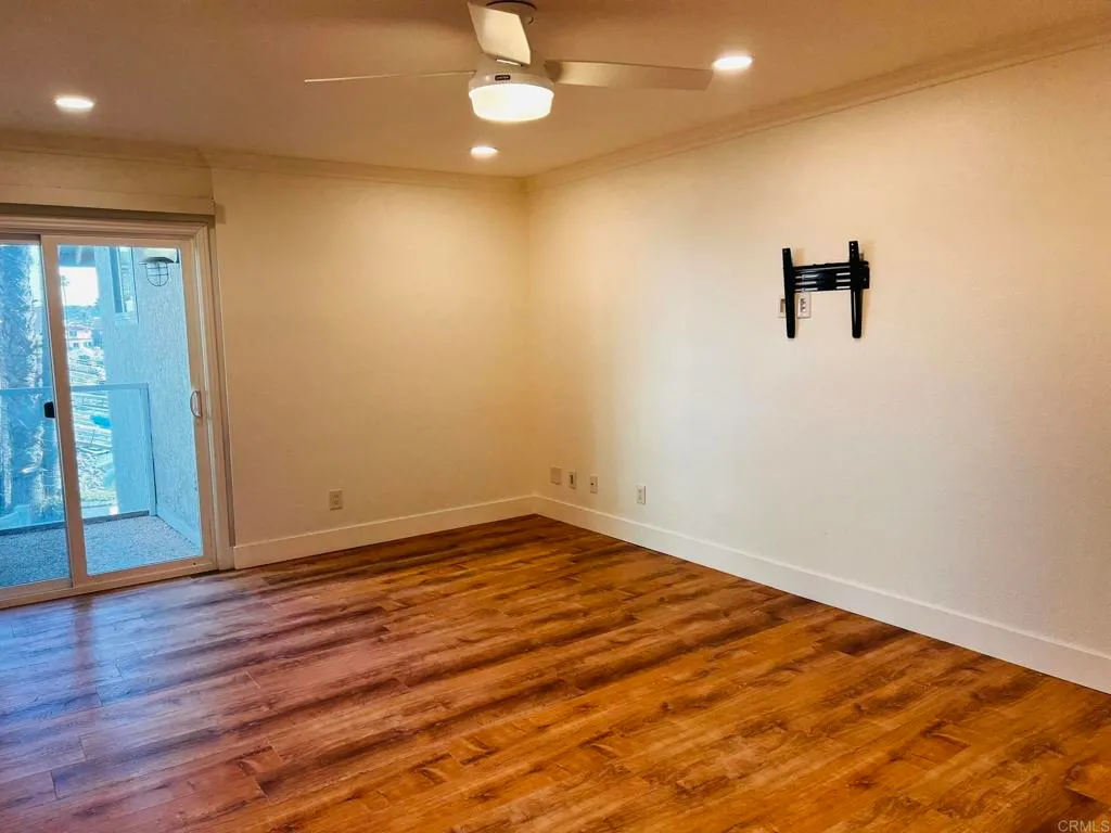 Additional image 31 of 4587 Cove Drive, Carlsbad, CA 92008