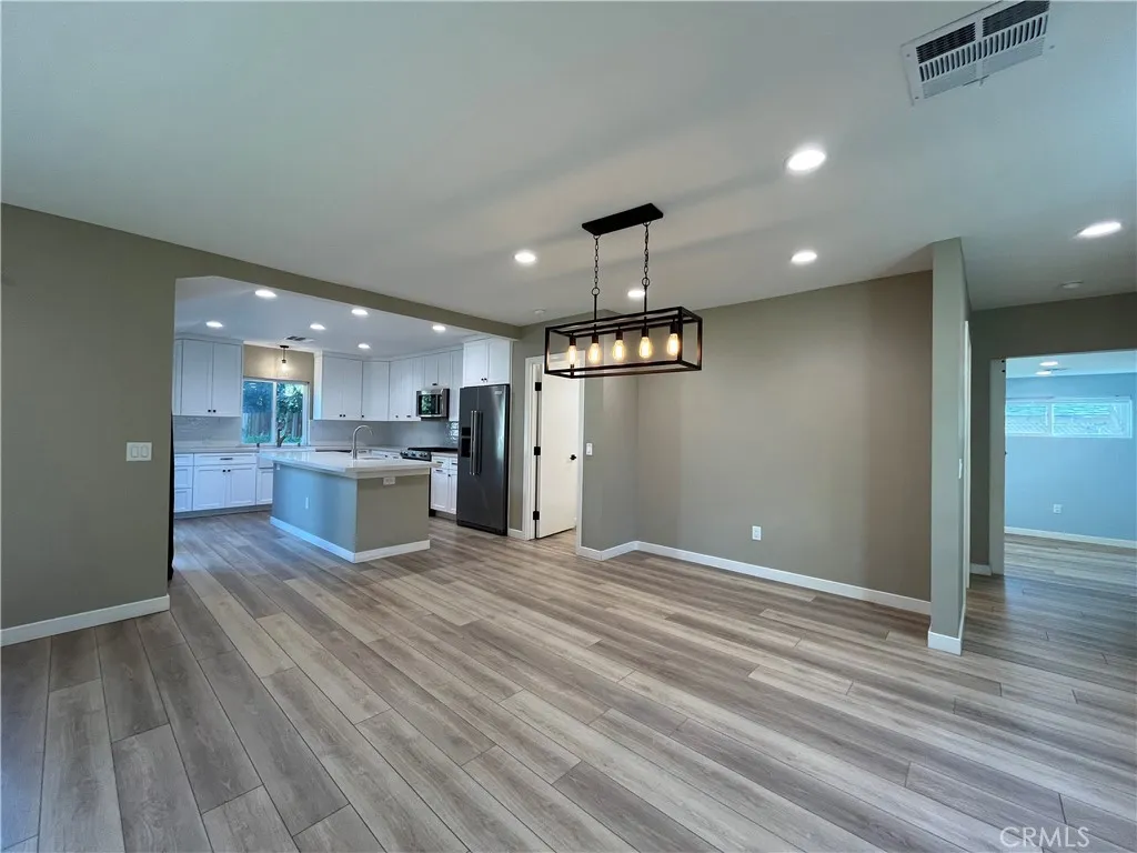 Additional image 9 of 5108 Serrania, Woodland Hills, CA 91364