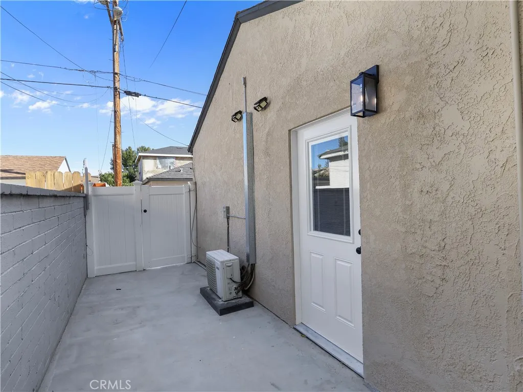 Additional image 55 of 8828 Chimineas Avenue, Northridge, CA 91325