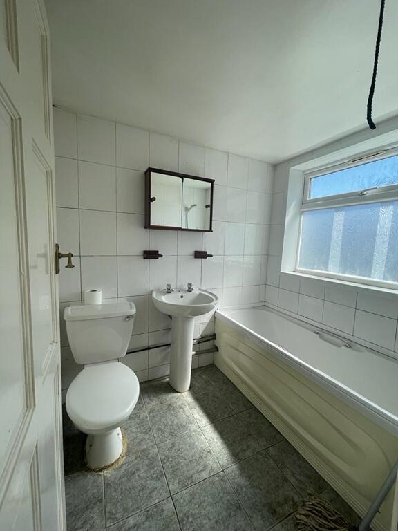 Additional image 4 of Westbury Road, Edgbaston, Birmingham, West Midlands, B17 8HY