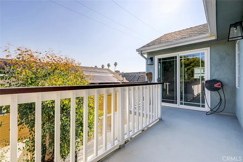 Additional image 31 of 718 S Broadway Unit C, Redondo Beach, CA 90277