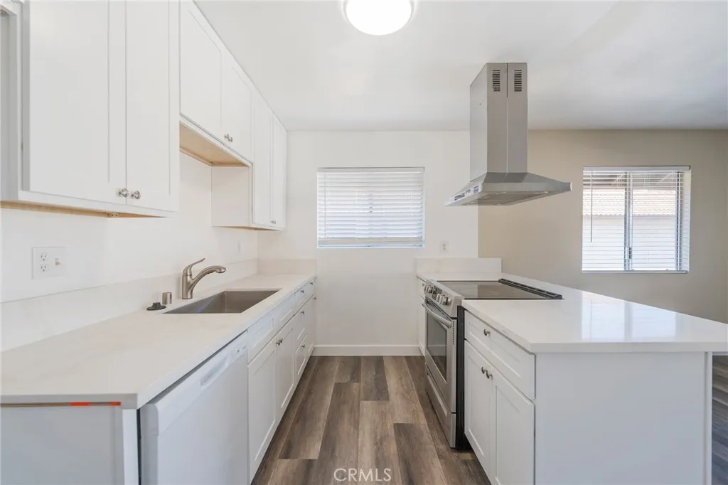 Additional image 37 of 2155 Canyon Dr Unit D, Costa Mesa, CA 92627