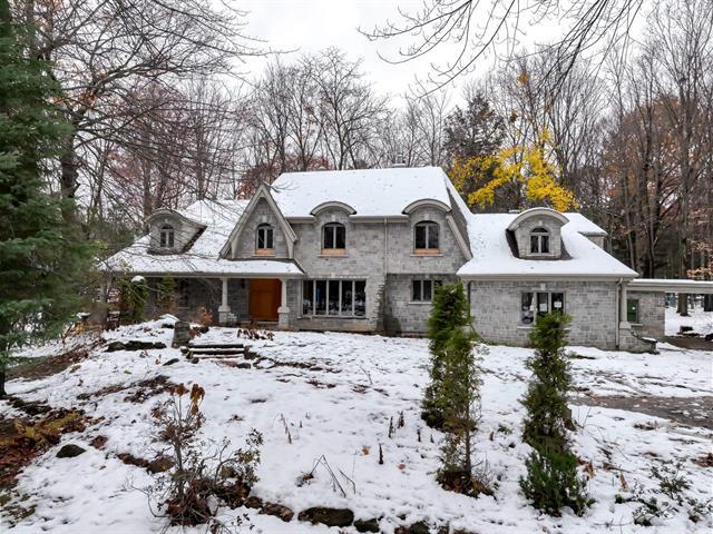 Property image for 1700 Rue du Parc|Saint-Bruno-de-Montarville, Quebec J3V4L9