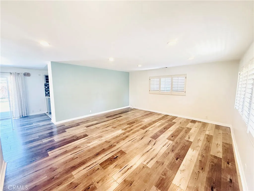 Additional image 6 of 23823 Victory Blvd, West Hills, CA 91307