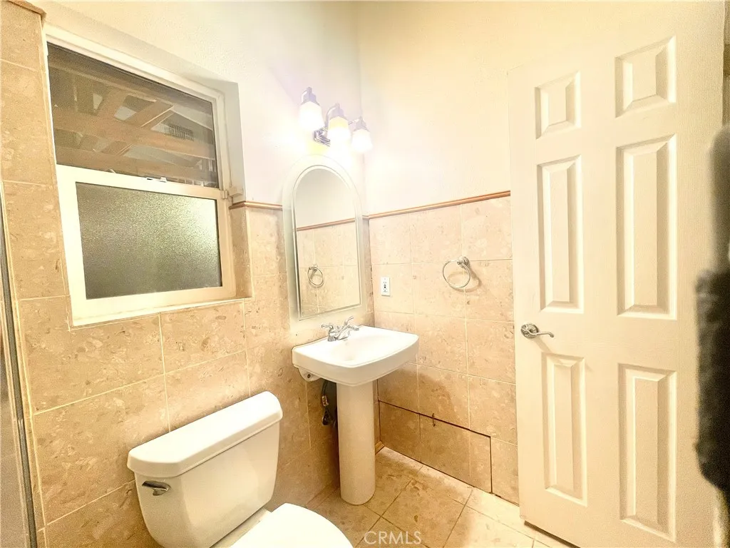 Additional image 15 of 5700 Kelvin, Woodland Hills, CA 91367