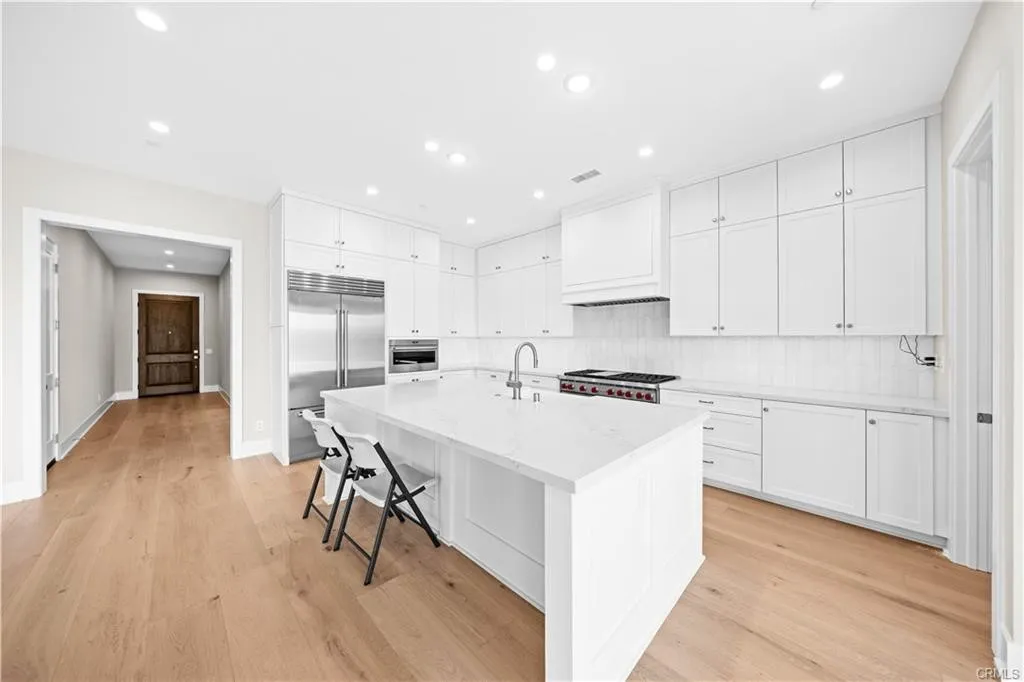 Additional image 9 of 130 mossvine, Irvine, CA 92618