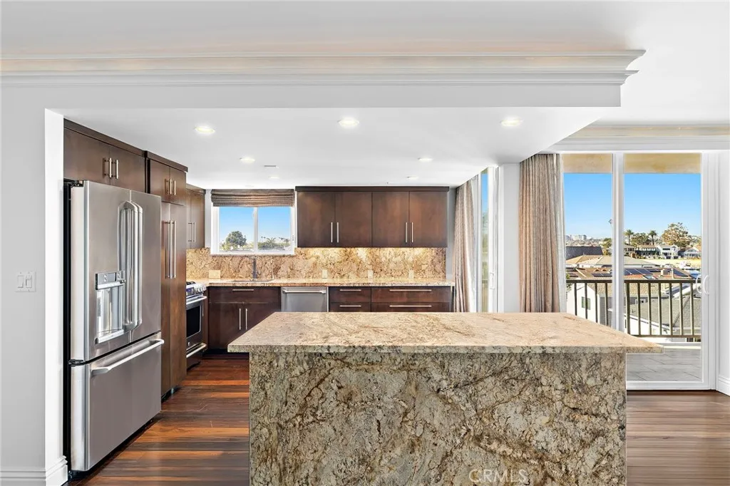 Additional image 7 of 310 Fernando Street Unit 307, Newport Beach, CA 92661