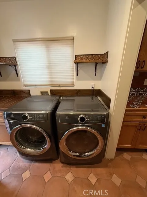 Additional image 53 of 181 Corona Ave, Long Beach, CA 90803