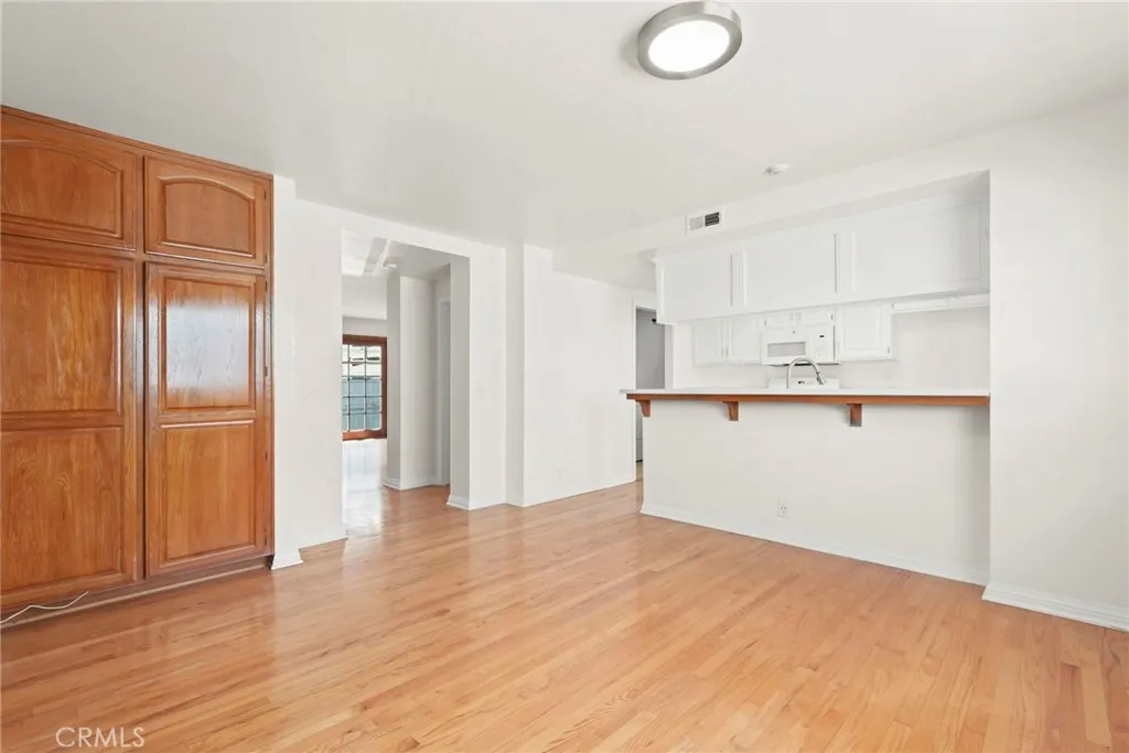 Additional image 57 of 313 N Broadway, Redondo Beach, CA 90277