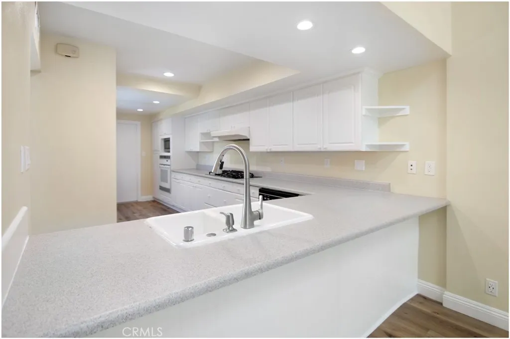 Additional image 32 of 55 Oak Tree Ln, Irvine, CA 92612